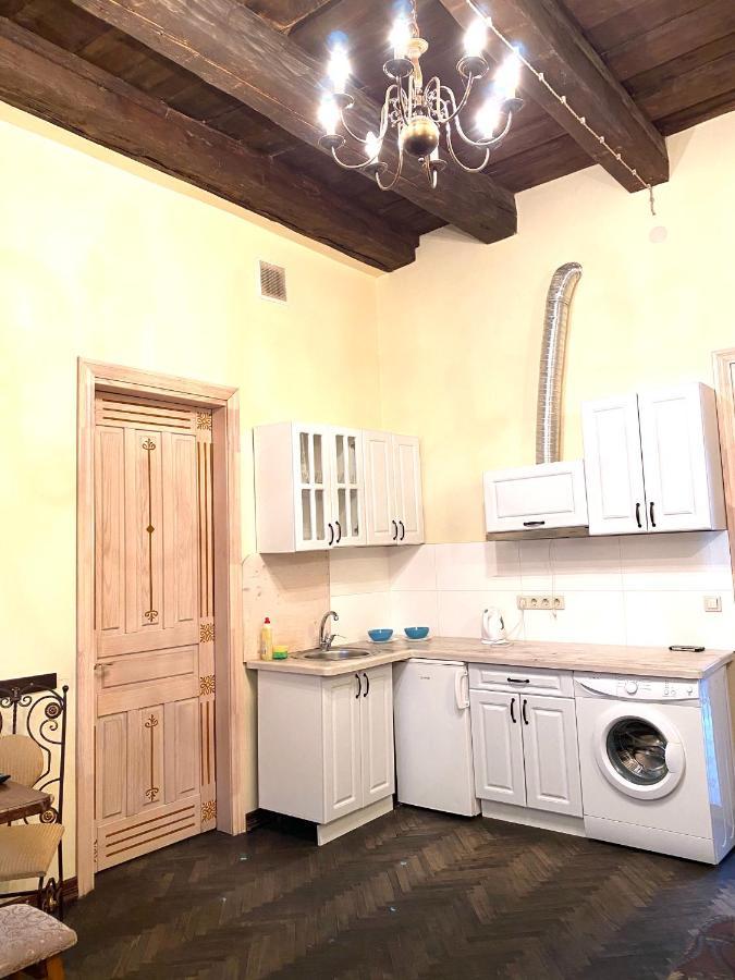 Квартира Подобово На Вулиці Валова 21А Lviv Exteriör bild